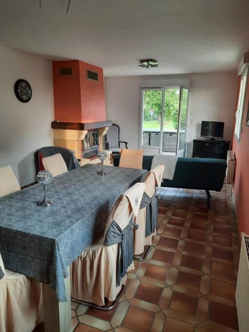 Gite Les Ptits Choux Saint-Quentin-Lamotte-Croix-au-Bailly Eksteriør billede